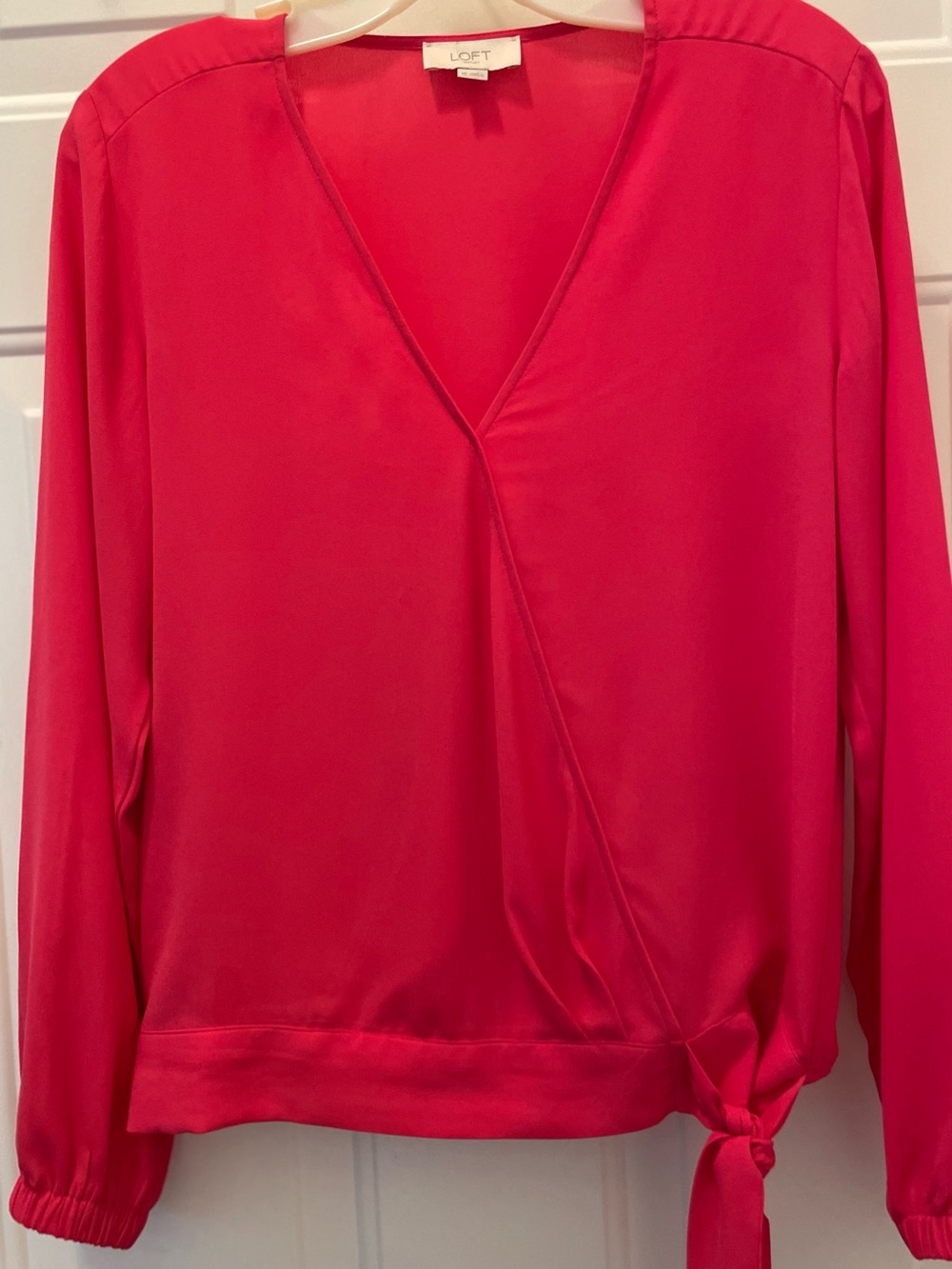 NWOT Loft Pretty Hot Pink Long Sleeve Blouse  Sz XS